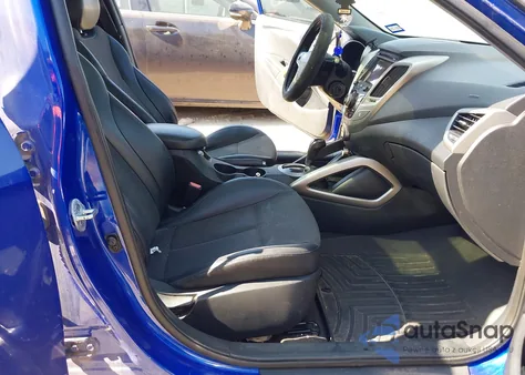 2013 Hyundai Veloster Base W/Black from USA, damaged, VIN KMHTC6AD1DU095946